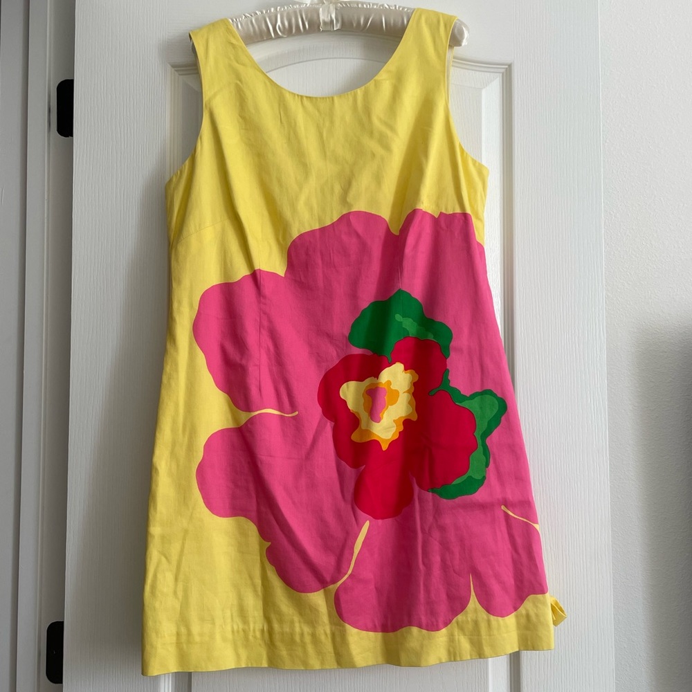 Lilly Pulitzer yellow dress